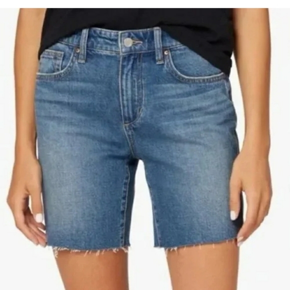 NWT Joe's Jeans Womens Easy Bermuda Mid-Rise Frayed Hem Cuffed Shorts 26 $168 - Picture 1 of 13